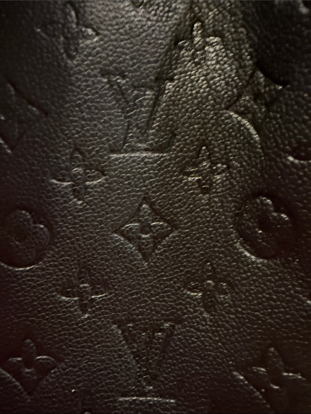 LV Black Embossed Leather Shoulder Bag with Gold Hardware. BMWOT NEVER USED - Picture 8 of 8
